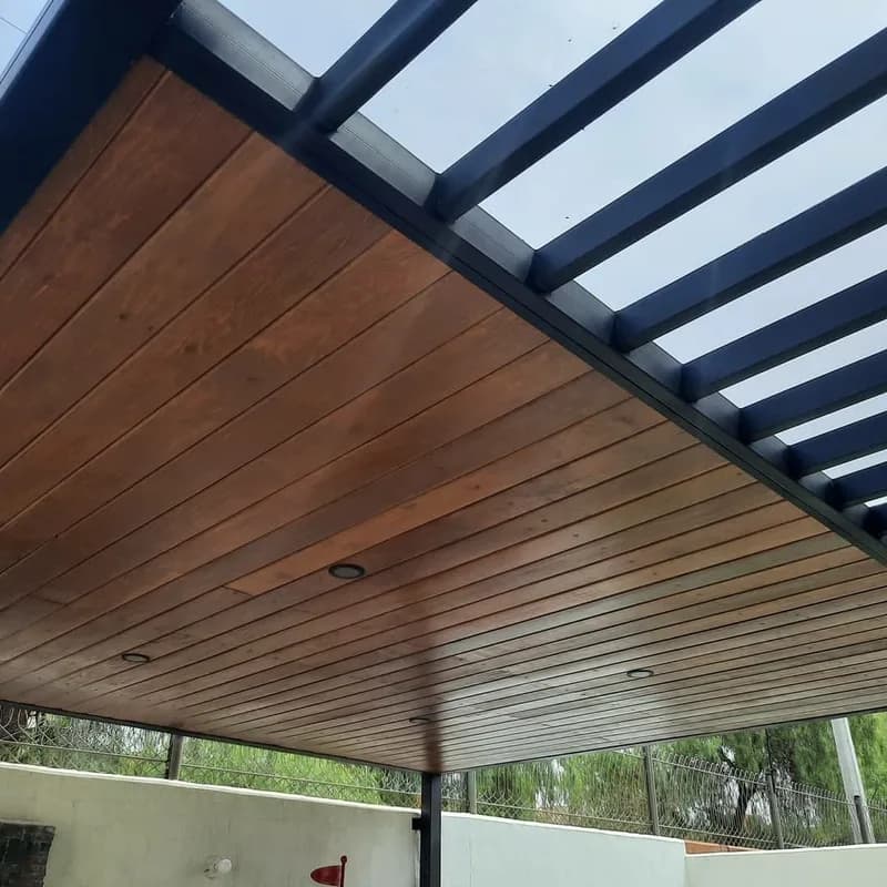 Kanopi carport besi galvanis Batam — Iron Craft pembuatan kanopi outdoor tahan hujan